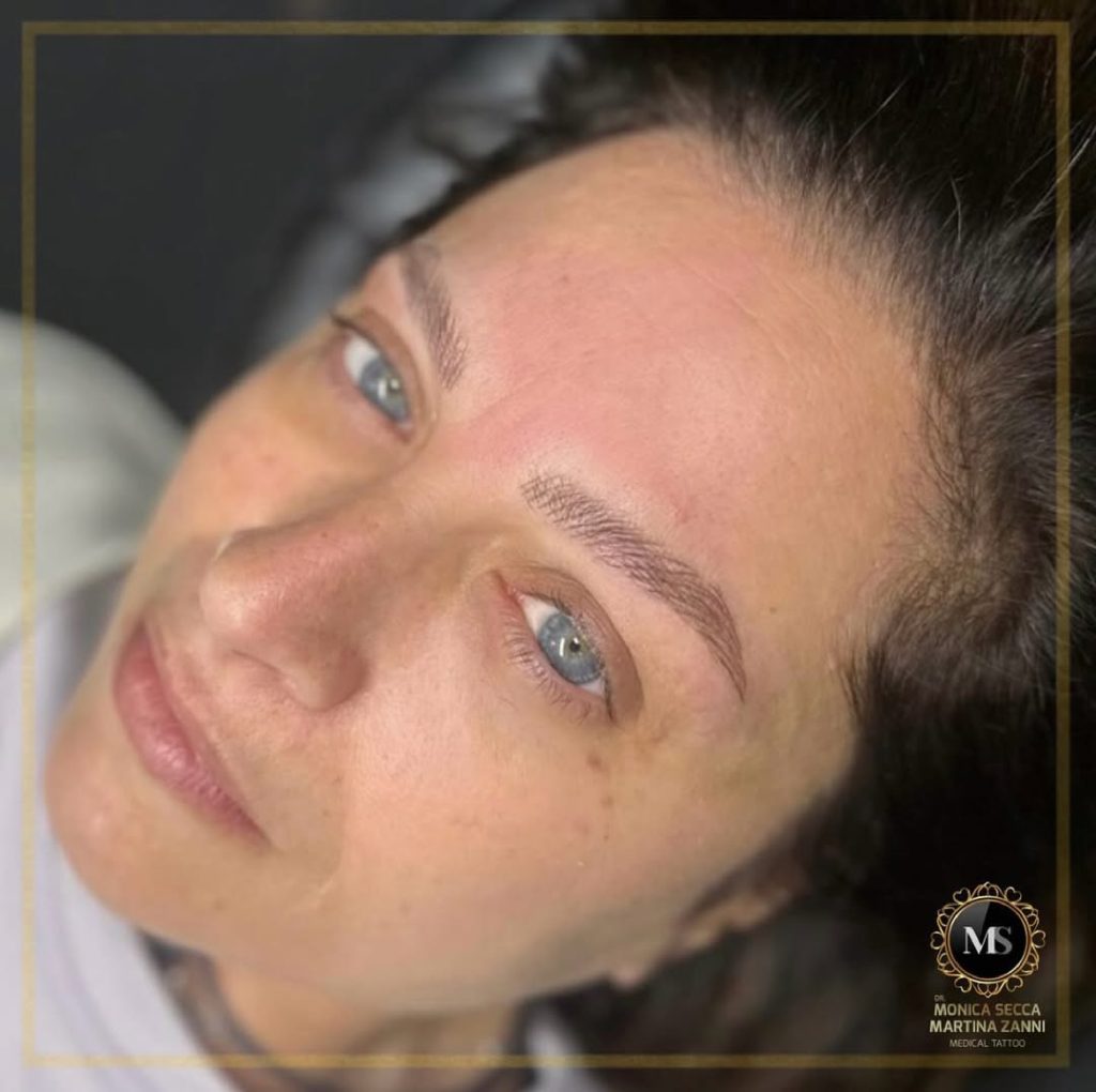 microblading sopracciglia donna_page-0001
